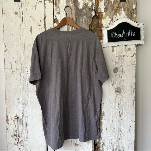 Disney Store Mickey “all started with a mouse” quote shirt grey 2XL unisex - Picture 4 of 6